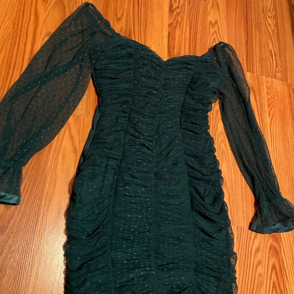 Elegant Emerald Green Ruched Dress